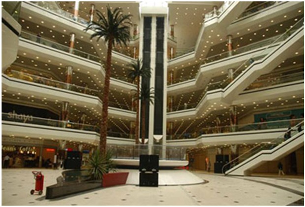 WORLD'S LARGEST SHOPPING MALL South China
 Mall
 Dongguan China 892,000 meter square Shops 6 floors