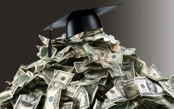35 Shocking Facts That Prove That College Education Has Become A Giant Money Making Scam