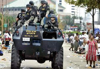 http://www.freedomsphoenix.com/Uploads/Graphics/024/09/024-0924151354-MilitaryPatrol.jpg