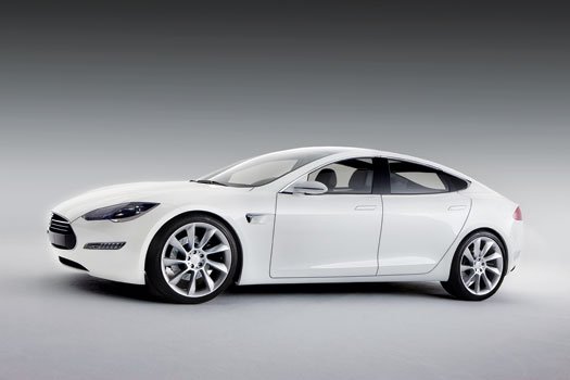 Tesla's Model S Sets a New Standard for Battery-Powered Cars