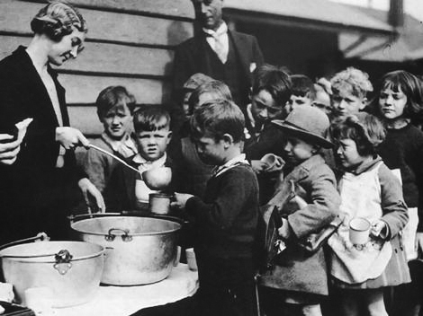 https://www.freedomsphoenix.com/Uploads/Graphics/171-1229082809-great-depression-boys-and-girls-in-soup-line.jpg