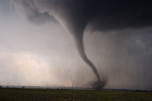 Art Cashin: "The Fed Is Walking A Tightrope In A Hurricane"