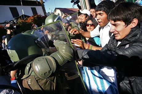 Chile's student protesters reject proposal 