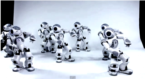 Humanoid Robot Swarm Synchronised Using Quorum Sensing 